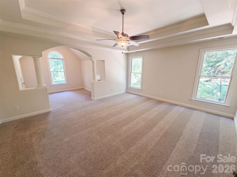 10124 Windtree Ln, Charlotte, NC 28215