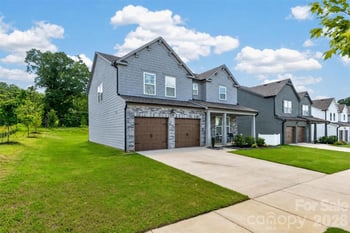 14103 Belmont Greene Dr, Charlotte, NC 28213