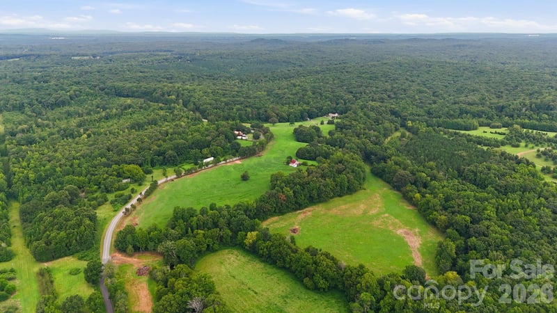 4650 Forest View Rd, Blacksburg, SC 29702