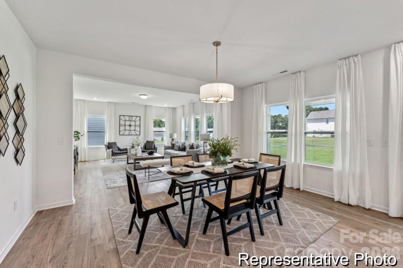 135 Borders St #200, Statesville, NC 28677