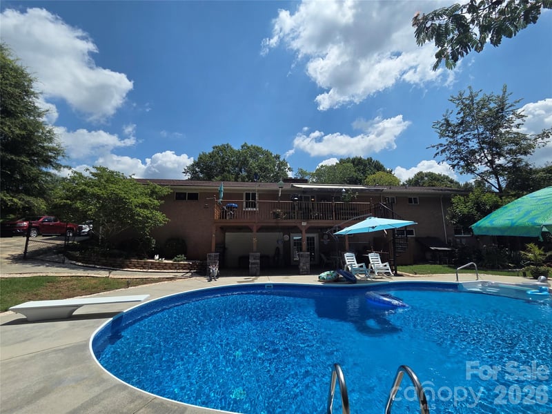 2413 Wedgewood Dr, Salisbury, NC 28146