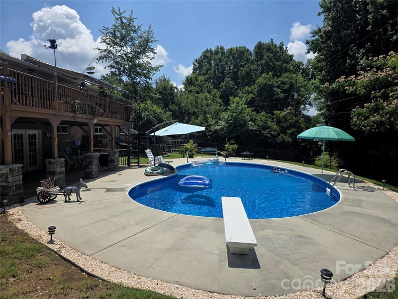 2413 Wedgewood Dr, Salisbury, NC 28146