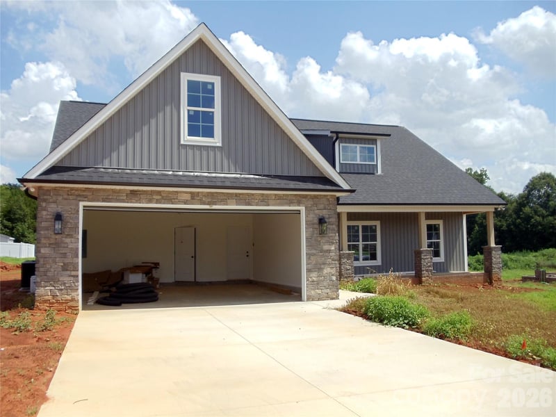 155 Southern Oaks Ln, Salisbury, NC 28147