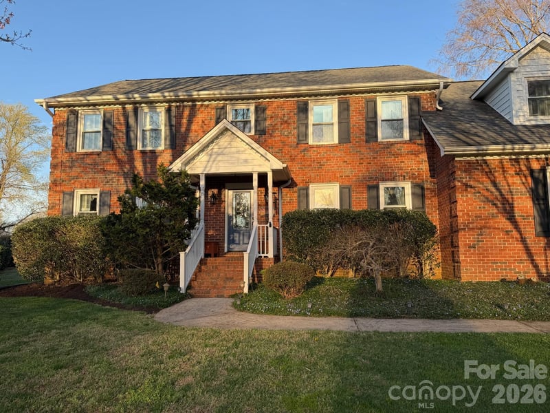 1511 Prancer Ln, Gastonia, NC 28056