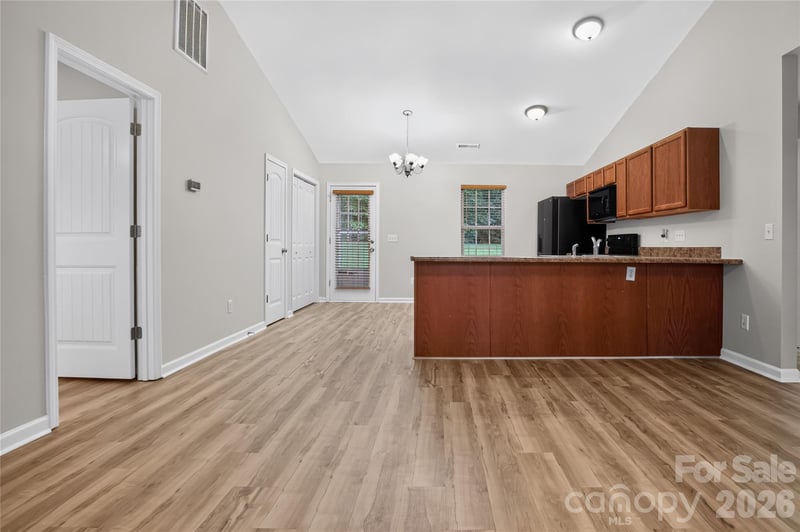 213 Winding Cedar Dr, Statesville, NC 28677