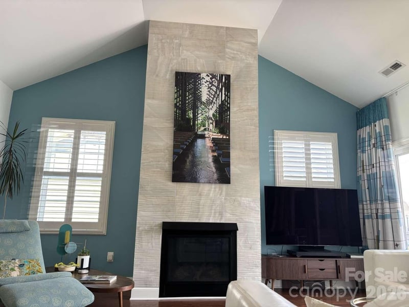 30 Rose Point Dr, Leicester, NC 28748