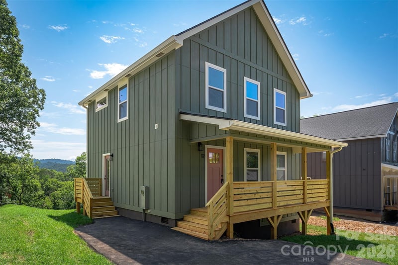 12 Crestfield Ave, Woodfin, NC 28804