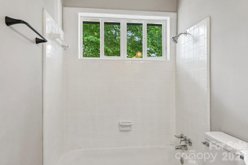 2545 Abelwood Rd, Charlotte, NC 28216