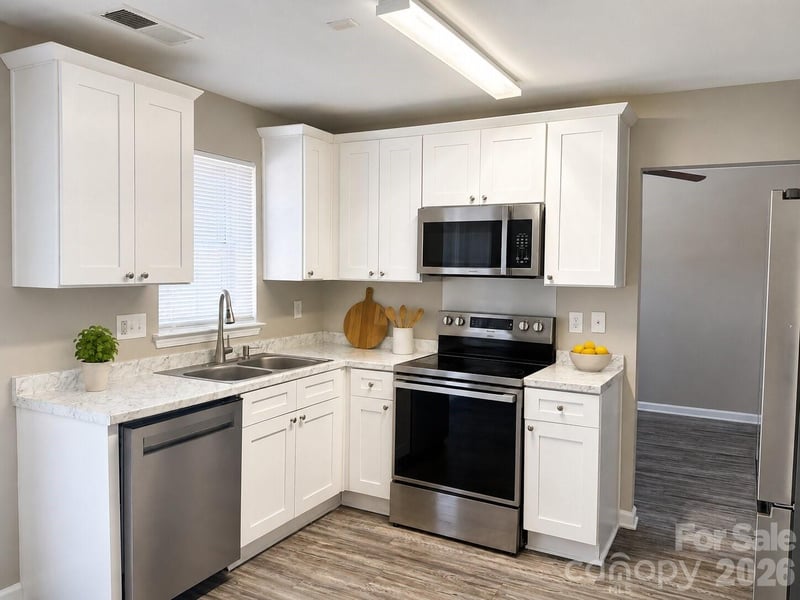 124 Winding Canyon Dr, Charlotte, NC 28214