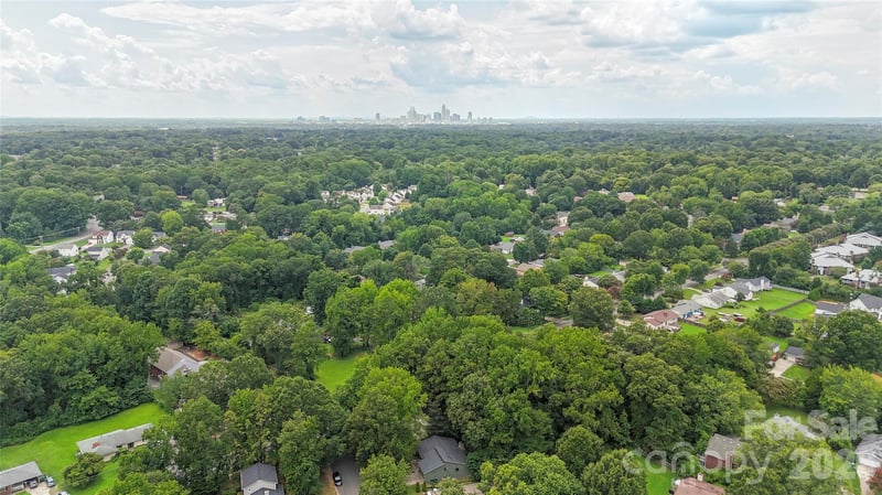 4607 Cricklewood Ln, Charlotte, NC 28212