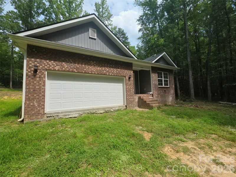 2522 Lazy Oak Dr, Lancaster, SC 29720