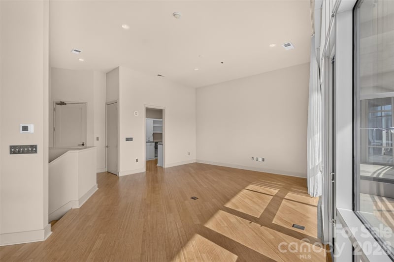 1133 Metropolitan Ave #617, Charlotte, NC 28204