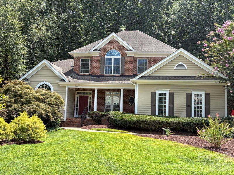 20605 Autumn Breeze Ct, Cornelius, NC 28031