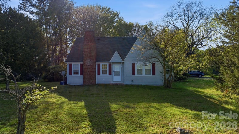 1862 Salem Church Rd, Lincolnton, NC 28092
