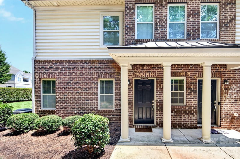 16718 Dolcetto Way, Charlotte, NC 28277