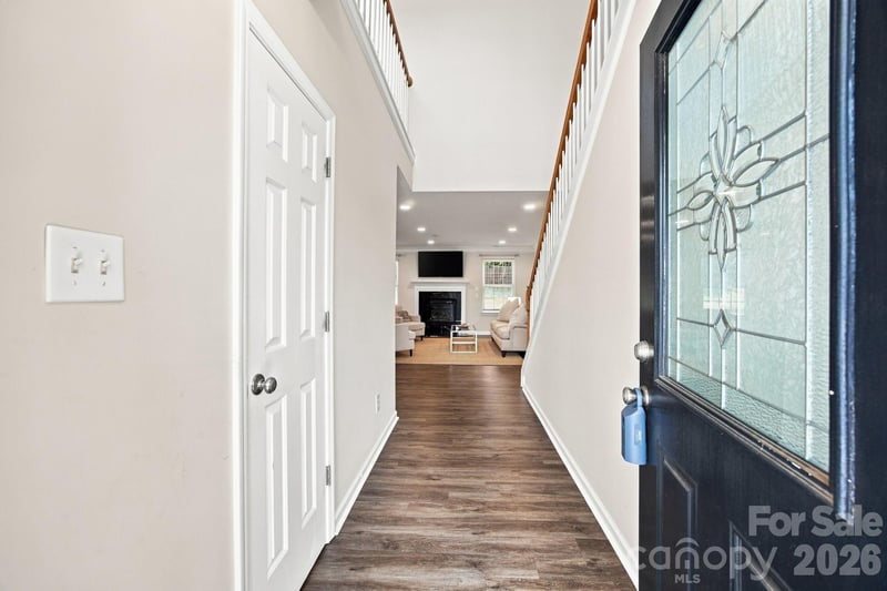 10404 Haddington Dr NW, Charlotte, NC 28269