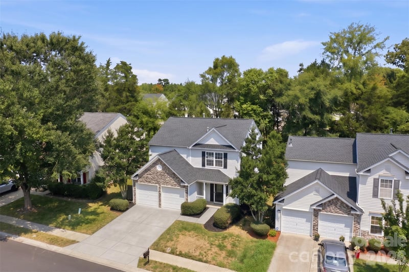 10404 Haddington Dr NW, Charlotte, NC 28269
