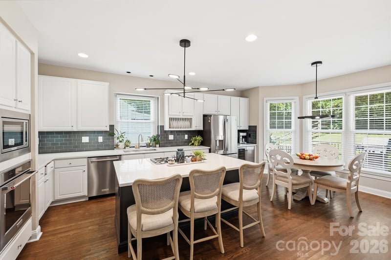 3518 Abbey Hill Ln, Charlotte, NC 28210