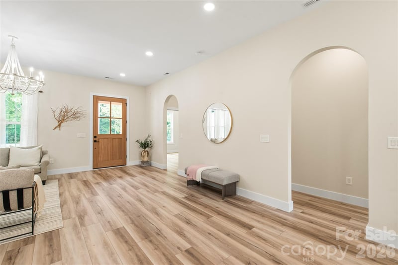 5822 Potter Rd, Waxhaw, NC 28173