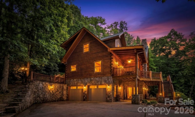 475 Toe River Rd, Burnsville, NC 28714