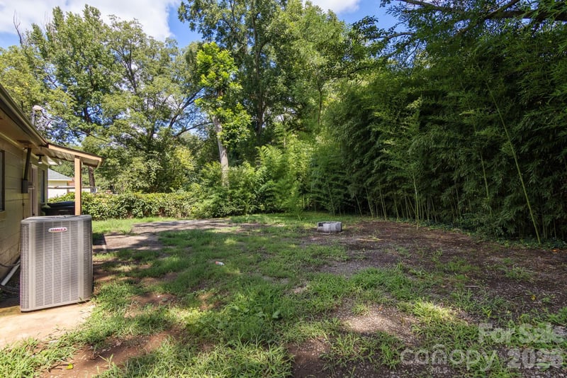 931 Reliance St, Charlotte, NC 28208