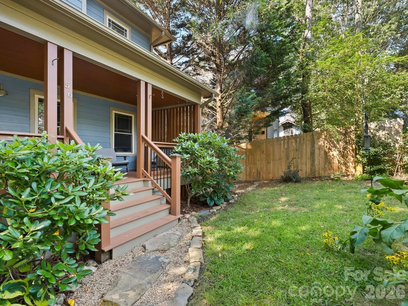 56 Harvard Pl, Asheville, NC 28806