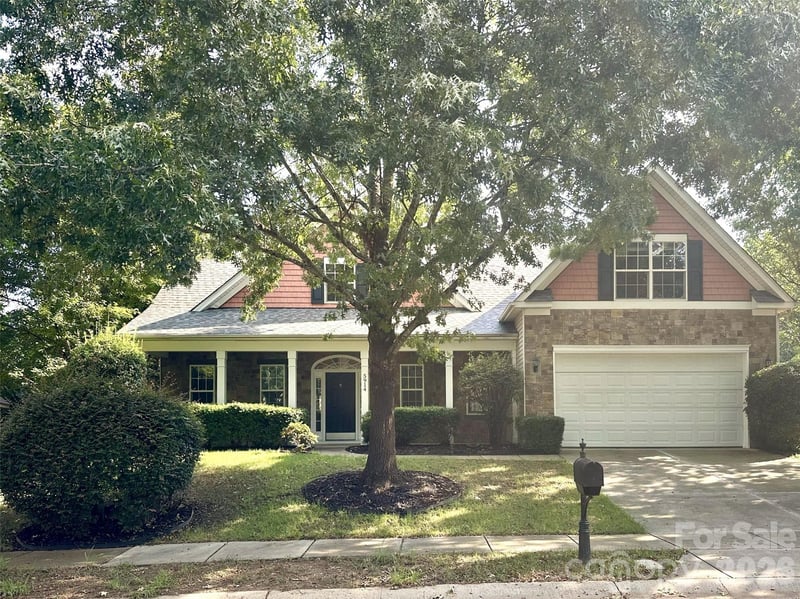 5914 Kirkwynd Commons Dr, Charlotte, NC 28278