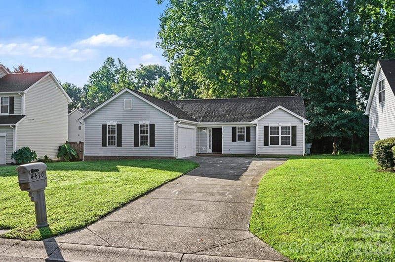 4410 Craven Hill Dr, Charlotte, NC 28216
