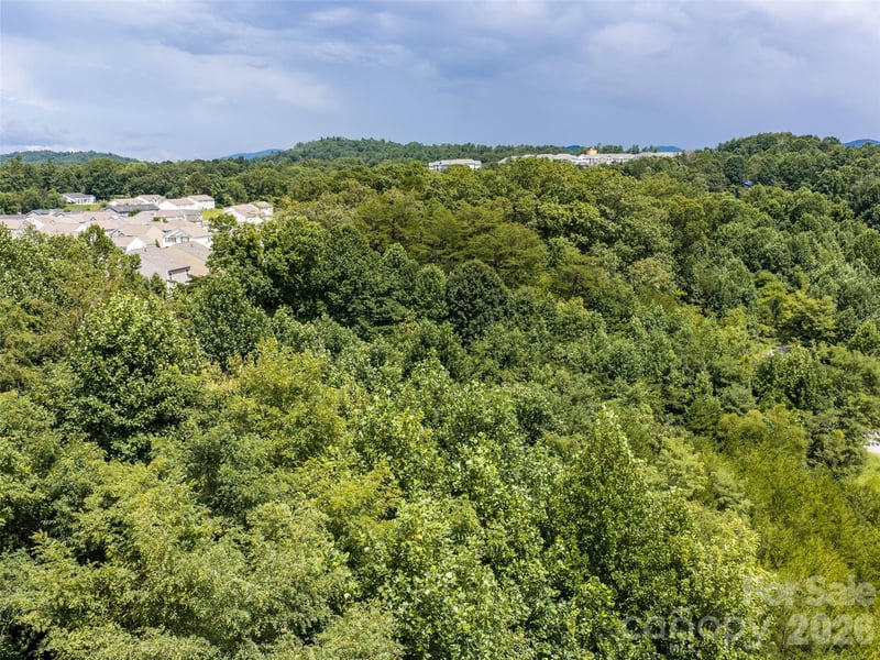 22 Spiral Rd, Arden, NC 28704