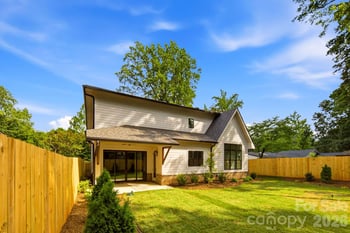 815 Manhasset Rd, Charlotte, NC 28209