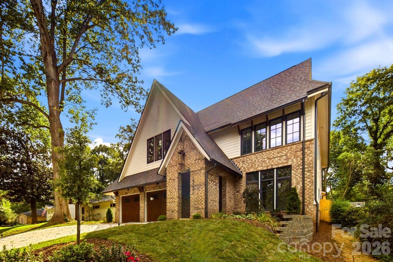815 Manhasset Rd, Charlotte, NC 28209