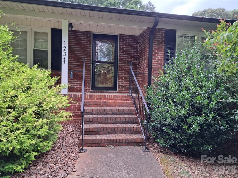 123 Softwind Ln, Concord, NC 28025