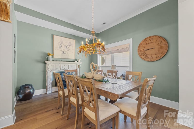 662 Sandbar Point, Lake Wylie, SC 29710
