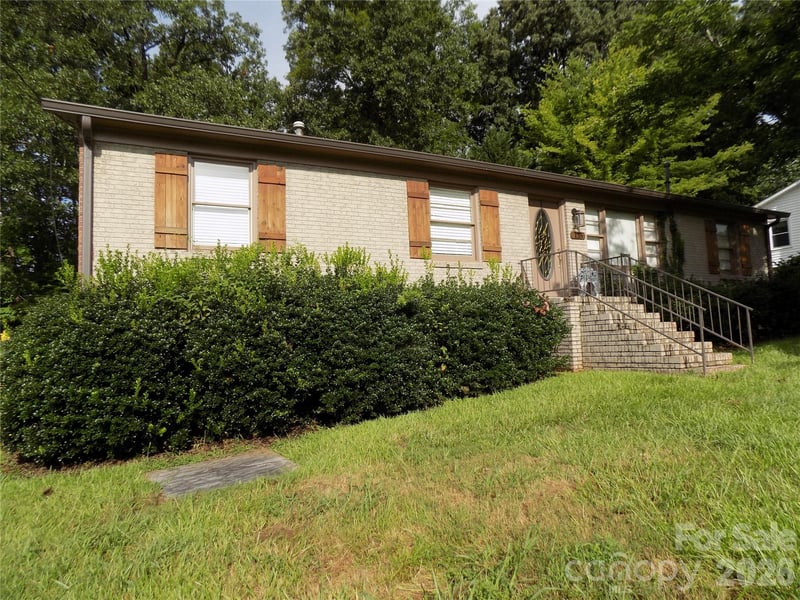 135 Bright Ave, Bessemer City, NC 28016