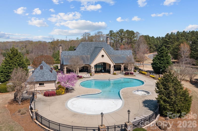 1036 Glade Spring Ct, Belmont, NC 28012