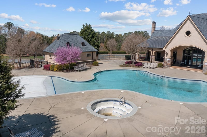 1036 Glade Spring Ct, Belmont, NC 28012