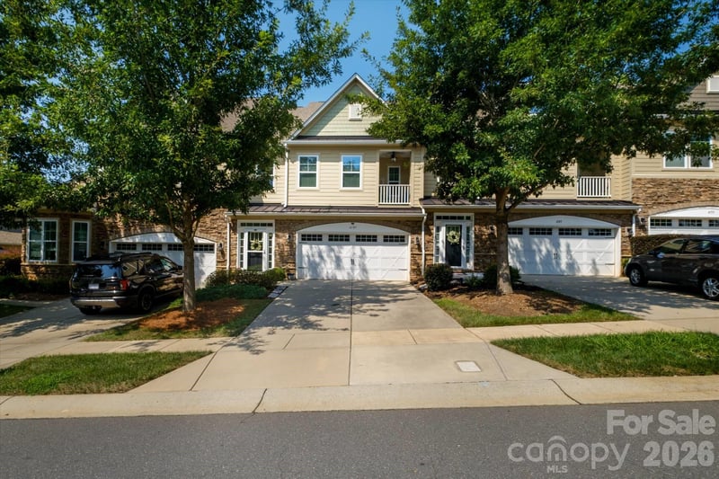 4185 La Crema Dr, Charlotte, NC 28214