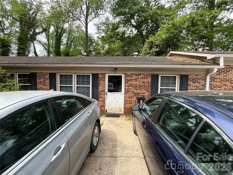 423 Carpenter St, Gastonia, NC 28054