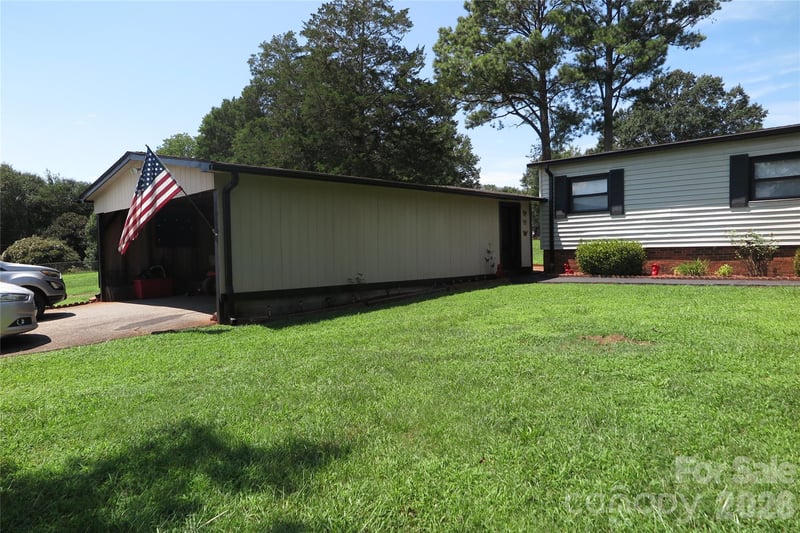 1042 Bexley Ln, Lincolnton, NC 28092