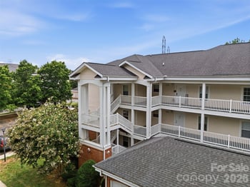 8751 Coralbell Ln, Charlotte, NC 28213