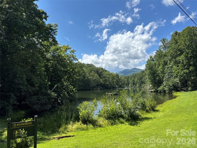 Quails Run Blvd, Lake Lure, NC 28746