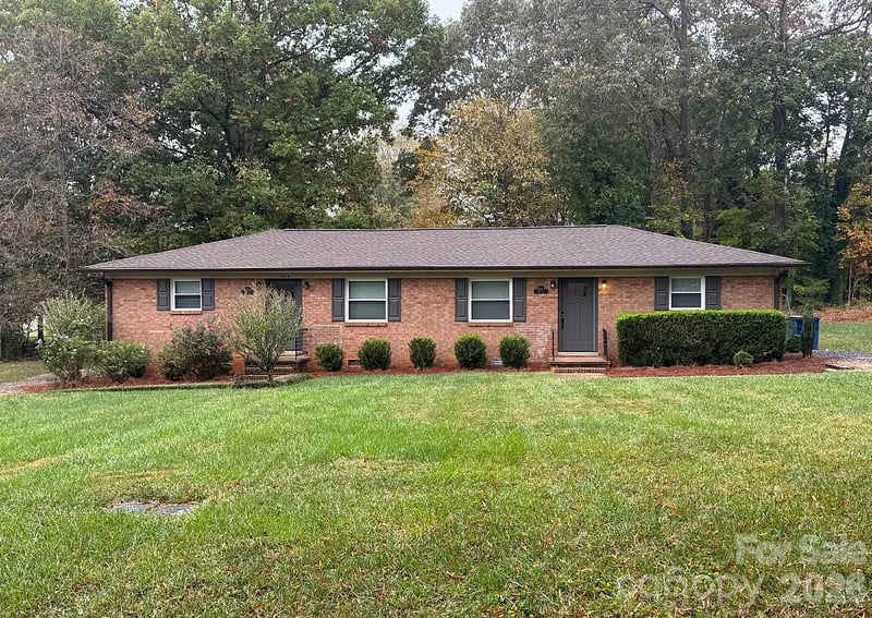 1000 1st Street Dr SE, Conover, NC 28613