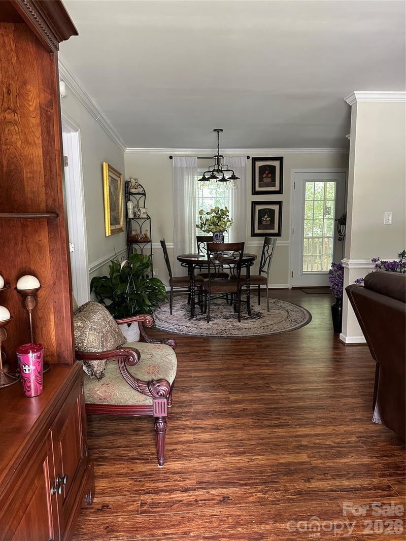 33 Railroad Ave, York, SC 29745
