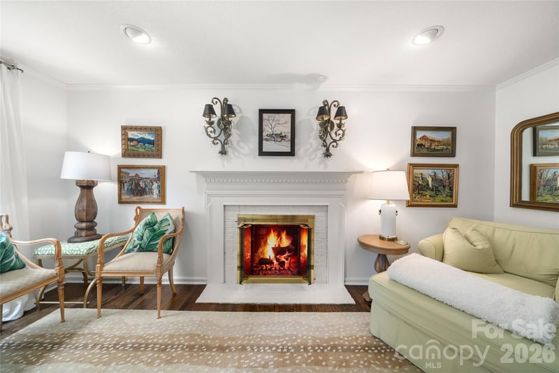 167 Skyview Cir, Asheville, NC 28804