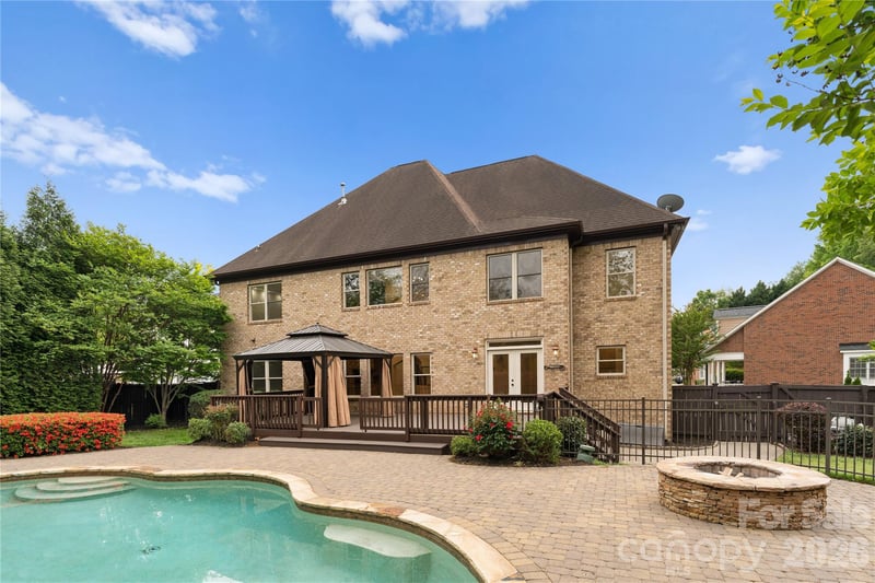 7307 Roseland Ave, Charlotte, NC 28277