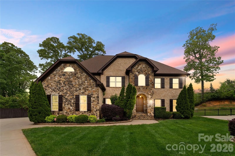 7307 Roseland Ave, Charlotte, NC 28277