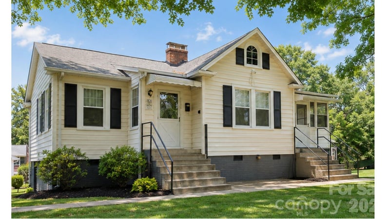 1106 Main St, Mount Holly, NC 28120