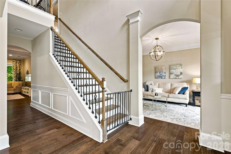109 Athens Ct, Mooresville, NC 28115