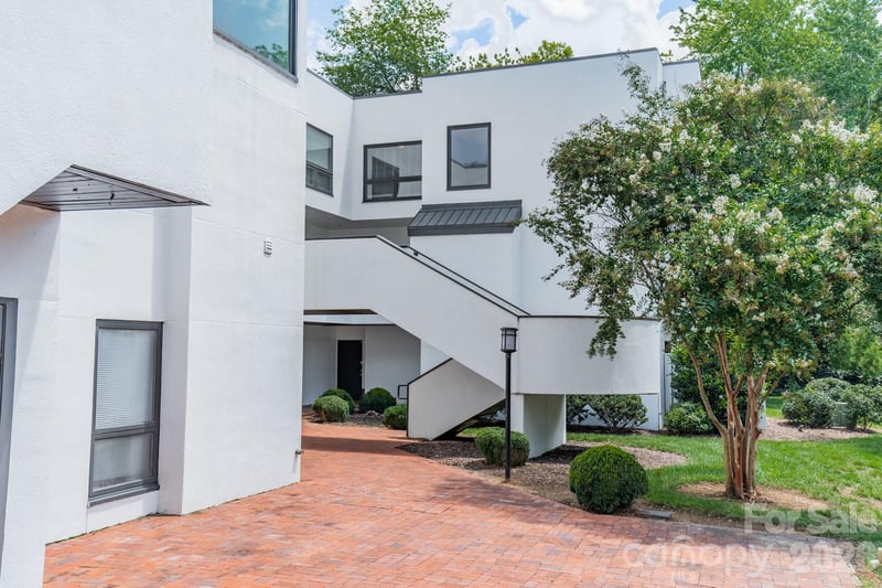 501 Fenton Pl #N, Charlotte, NC 28207