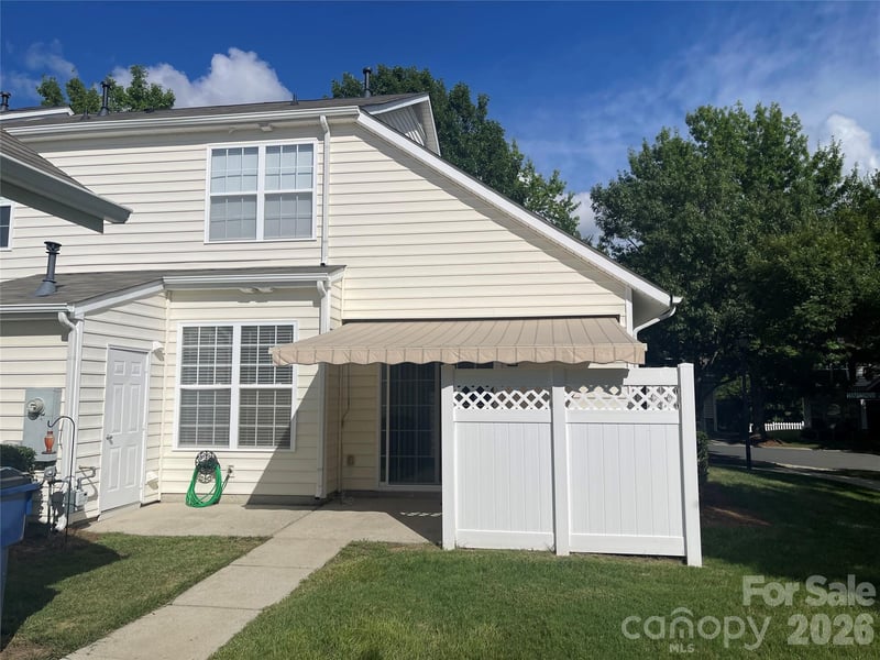 1158 Hammond Dr, Matthews, NC 28104